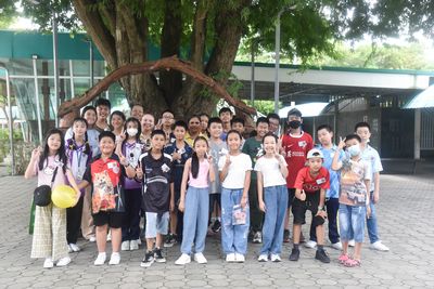 โรงเรียนปรีชานุศาสน์